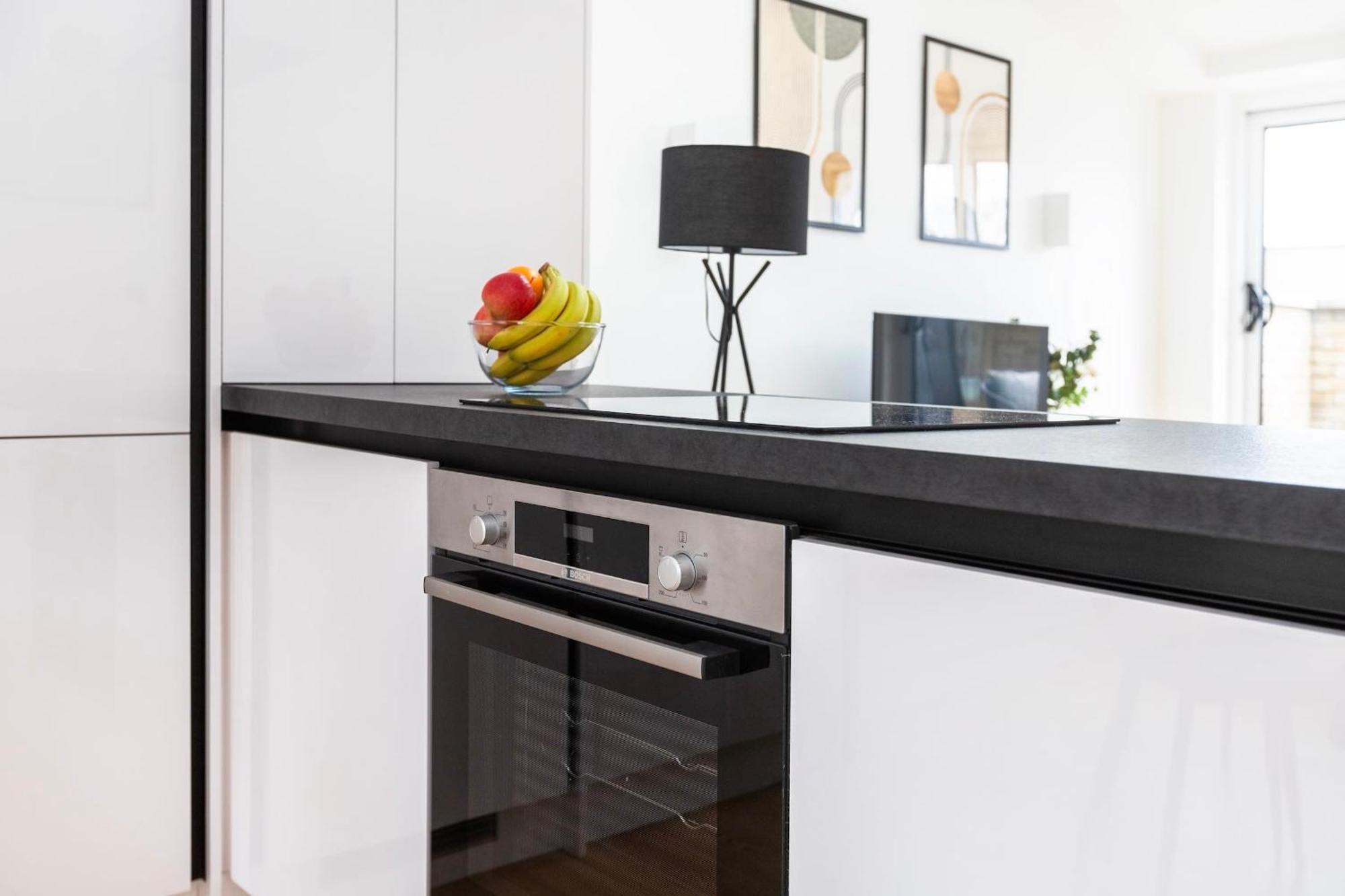 Appartamento Bnbnova - Fitzrovia & Soho - 2br With Balcony Londra