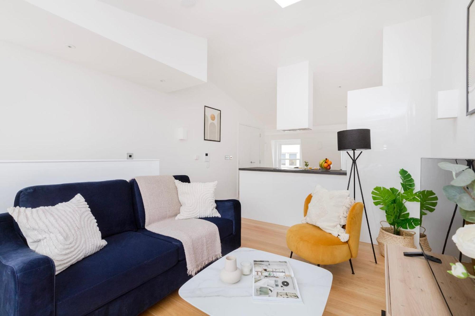 Bnbnova - Fitzrovia & Soho - 2br With Balcony Appartamento *